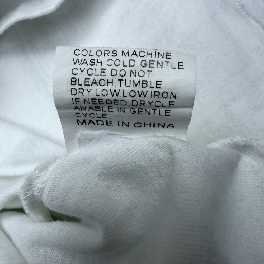 Taylor Swift White 'The Eras Tour' Short Sleeve Tee - Picture 7 of 7